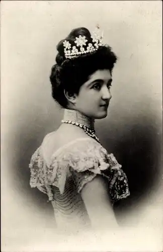 Foto Ak Elena von  Montenegro, Königin von Italien, Portrait
