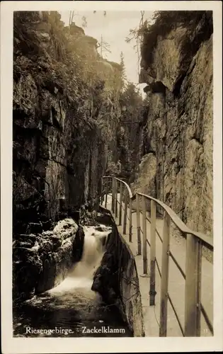 Ak Szklarska Poręba Schreiberhau Riesengebirge Schlesien, Zackelklamm