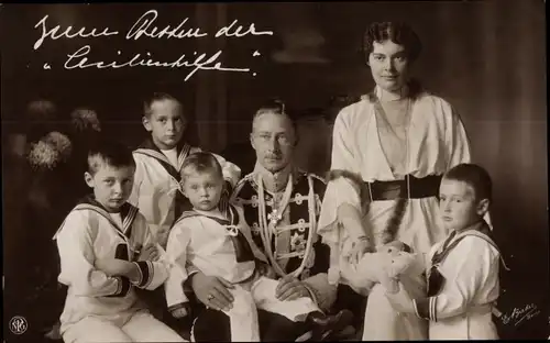 Ak Cecilienhilfe, Kronprinzessin Cecilie von Preußen, Kronprinz Wilhelm, Kinder