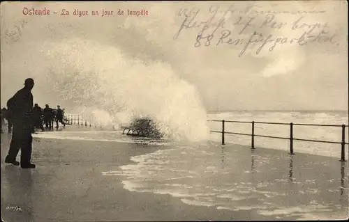 Ak Oostende Ostende Westflandern, La digue un jour de tempete