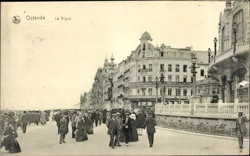 Ak Oostende Ostende Westflandern, La Digue, Passanten