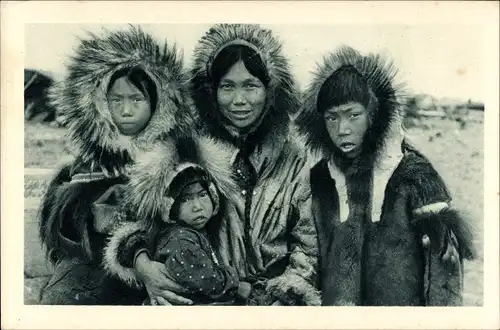 Ak Alaska USA, Le sourire chez les Esquimaux du Detroit de Behring, Eskimos, Beringstraße