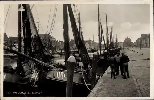 Ak Brouwershaven Zeeland, Haven