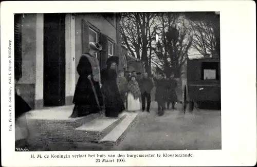 Ak Kloosterzande Zeeland Niederlande, H. M. de Koningin verlaat het huis van den burgemeester