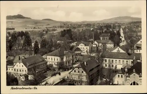 Ak Oderwitz in Sachsen, Blick über die Stadt nach dem Spitzberg und Kottmar