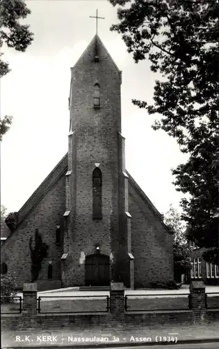 Ak Assen Drenthe Niederlande, R.K. Kerk, Nassaulaan 3a