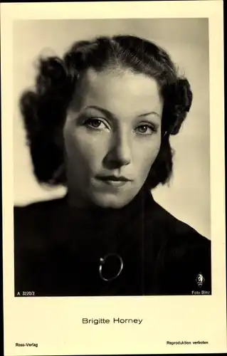Ak Schauspielerin Brigitte Horney, Portrait