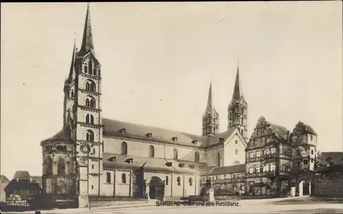 Ak Bamberg in Oberfranken, Dom mit alter Residenz, erbaut im 13. Jahrhundert