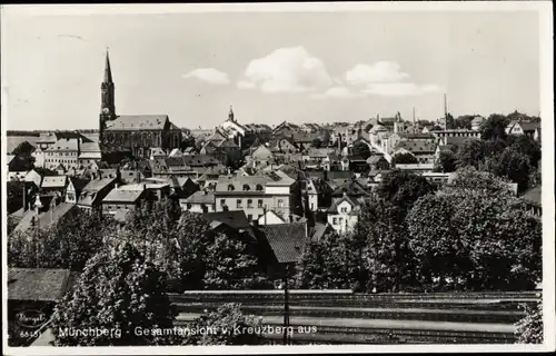 Ak Münchberg in Oberfranken Bayern, Gesamtansicht von Kreuzberg aus