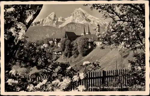 Ak Berchtesgaden in Oberbayern, Teilansicht, Frühling, Watzmann