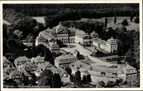 Ak Bad Arolsen in Hessen, Fürstliches Residenzschloss, Fliegeraufnahme