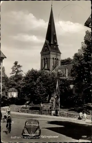 Ak Bad Fallingbostel Lüneburger Heide, Kirche, Straßenpartie