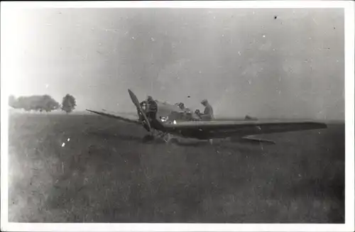 Foto Ak Flughafen Hangelar Sankt Augustin, Aufstieg mit Flughagfenleiter Albert Sonntag, 1934