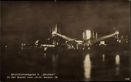 Ak Dt. Kriegsschiff, SMS Moltke, Munitionsabgabe am 13. November 1918, Kapitulation Scapa Flow