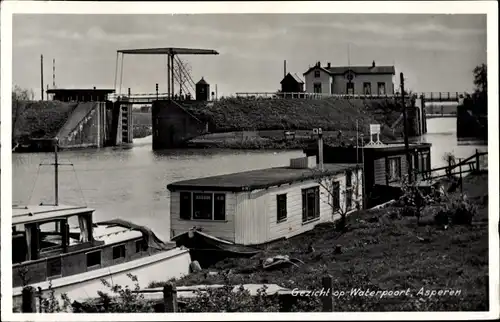 Ak Asperen Gelderland, Gezicht op Waterpoort