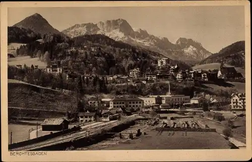 Ak Berchtesgaden in Oberbayern, Panorama vom Ort