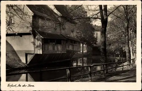 Ak Erfurt in Thüringen, Partie an der Gera