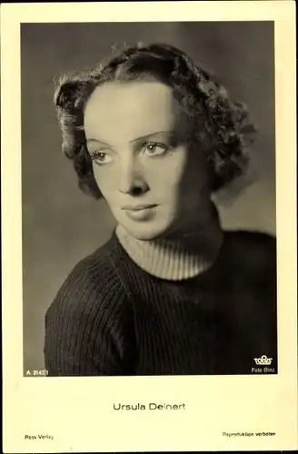 Ak Schauspielerin Ursula Deinert, Portrait, Ross 3147/1