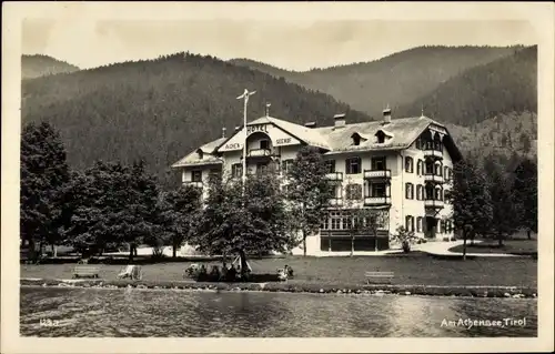 Ak Achensee Tirol, Blick auf ein Hotel