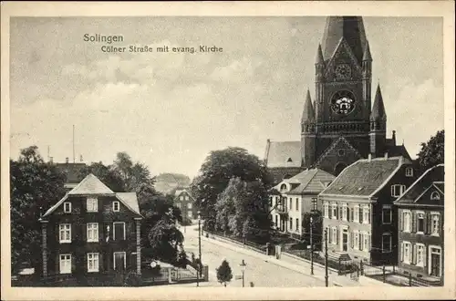 Ak Solingen in Nordrhein Westfalen, Kölner Straße mit evangelischer Kirche