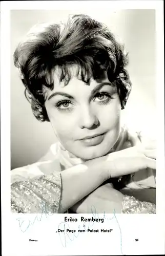 Ak Schauspielerin Erika Remberg, Portrait, Der Page vom Palast Hotel, Autogramm