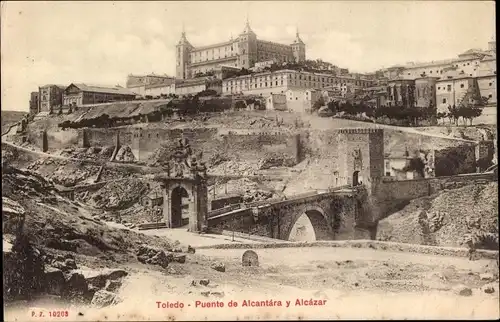 Ak Toledo Kastilien La Mancha Spanien, Puente de Alcantara y Alcazar