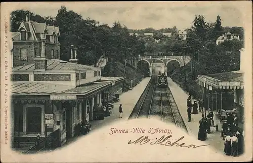 Ak Sèvres Ville d Avray Hauts de Seine, Bahnhof, Gleisseite