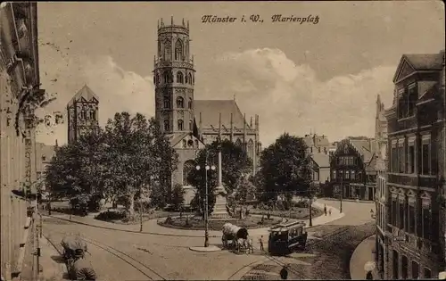 Ak Münster in Westfalen, Marienplatz mit Ludgerikirche, Straßenbahn