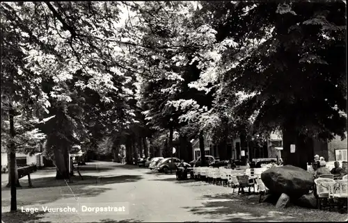 Ak Lage Vuursche Baarn Utrecht Niederlande, Dorpsstraat