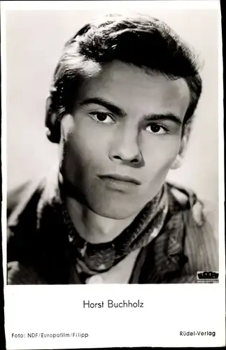Ak Schauspieler Horst Buchholz in Regine, Portrait