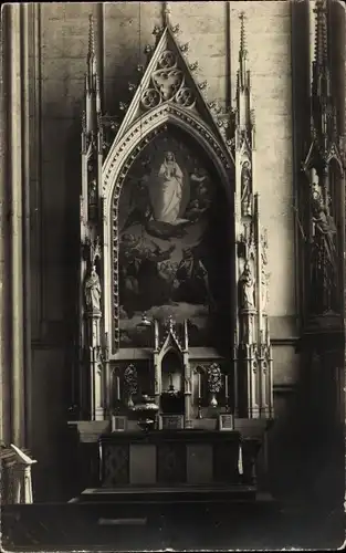 Foto Ak Weiden, Altar einer Kirche