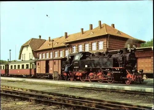 Ak Ostseebad Kühlungsborn, Dampflokomotive, Bäderbahn Molli im Bahnhof West