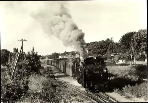 Ak Putbus auf Rügen, Schmalspurbahn Putbus-Göhren, Lokomotive 99 4801, Ausfahrt aus Putbus 1973