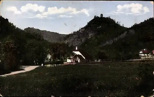 Ak Misto Platz Region Aussig, Hasištejn, Burgruine Hassenstein