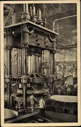 Ak Aus Rheinisch Westfälischen Hüttenwerken, Kümpelpresse zur Herstellung v. Kesselböden