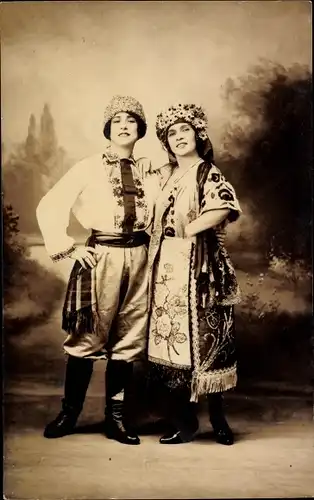 Foto Ak Menschen in russischer Tracht, Portrait