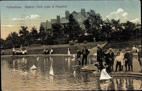 Ak Folkestone Kent England, Radnor Park Lake and Hospital