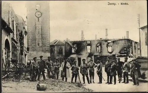 Ak Jarny Lothringen Meurthe et Moselle, Deutsche Soldaten, Kirchenruine, Kriegszerstörung I. WK