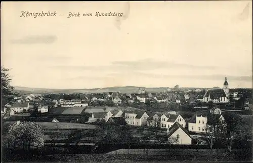 Ak Königsbrück in der Oberlausitz, Gesamtansicht, Blick vom Kunadsberg