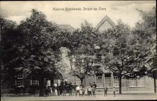 Ak Bergen op Zoom Nordbrabant Niederlande, Kazerne Koornmarkt