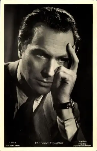 Ak Schauspieler Richard Häußler, Portrait, Armbanduhr