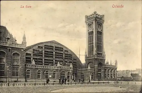 Ak Ostende Westflandern, La Gare, Außenansicht