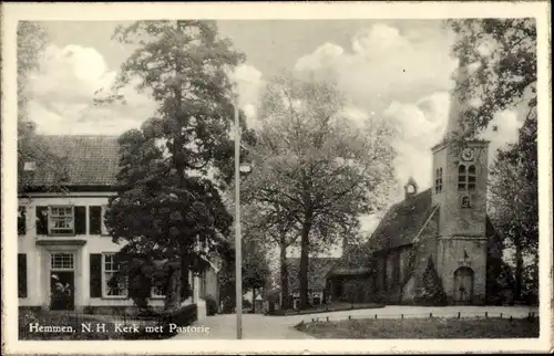 Ak Hemmen Overbetuwe Gelderland, Ned. Herv. Kerk met Pastorie