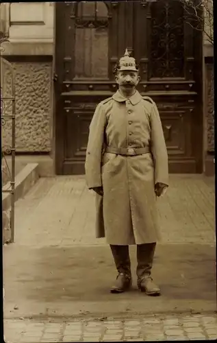 Foto Ak Köln am Rhein, Deutscher Soldat in Uniform, I WK