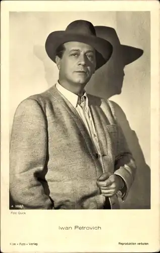 Ak Schauspieler Iwan Petrovich, Portrait, Hut