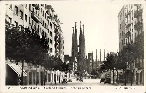 Ak Barcelona Katalonien Spanien, Avenida General Primo de Rivera