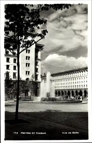 Ak Sofia Bulgarien, Stadtansicht, Springbrunnen