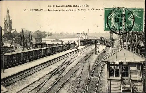 Ak Epernay Marne, Interieur de la Gare pris du Pont du Chemin