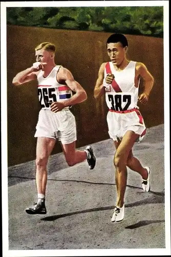 Sammelbild Olympia 1936, Serie 12 Bild 2, Son (Jap.) und Harper (GB) Marathonläufer, Franck Kaffee