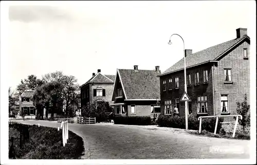 Ak Ingen Gelderland, Straßenpartie